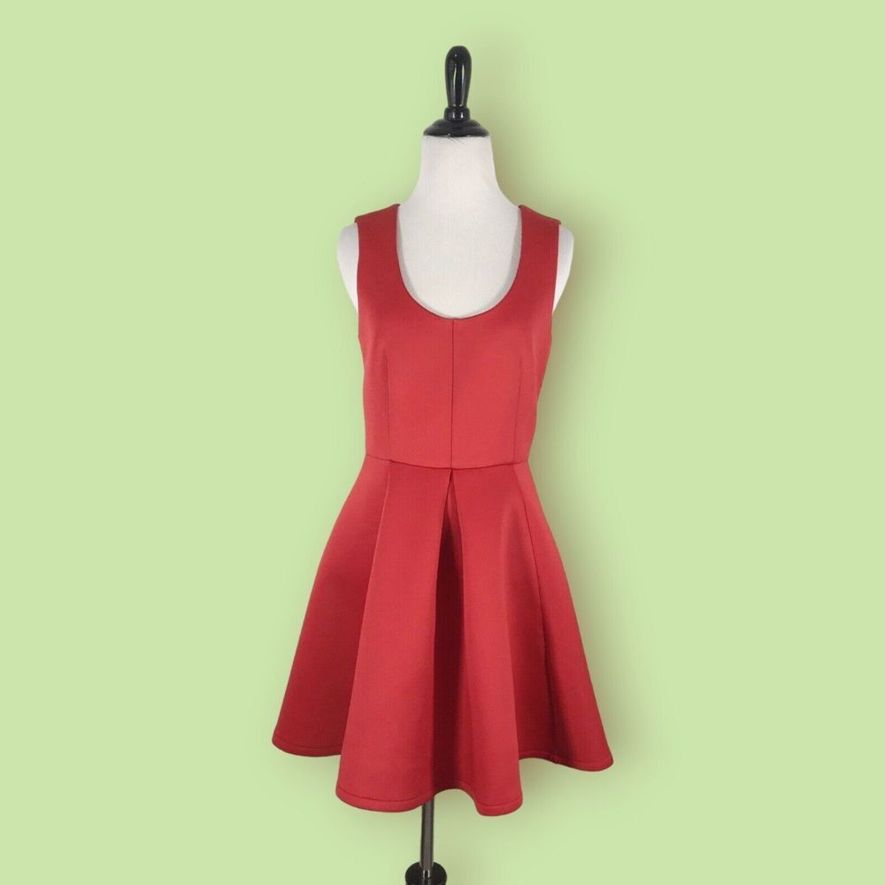 Lovers +‎ Friends Revolve Dress S Red Scuba Flirty NWT Flare party minimalist